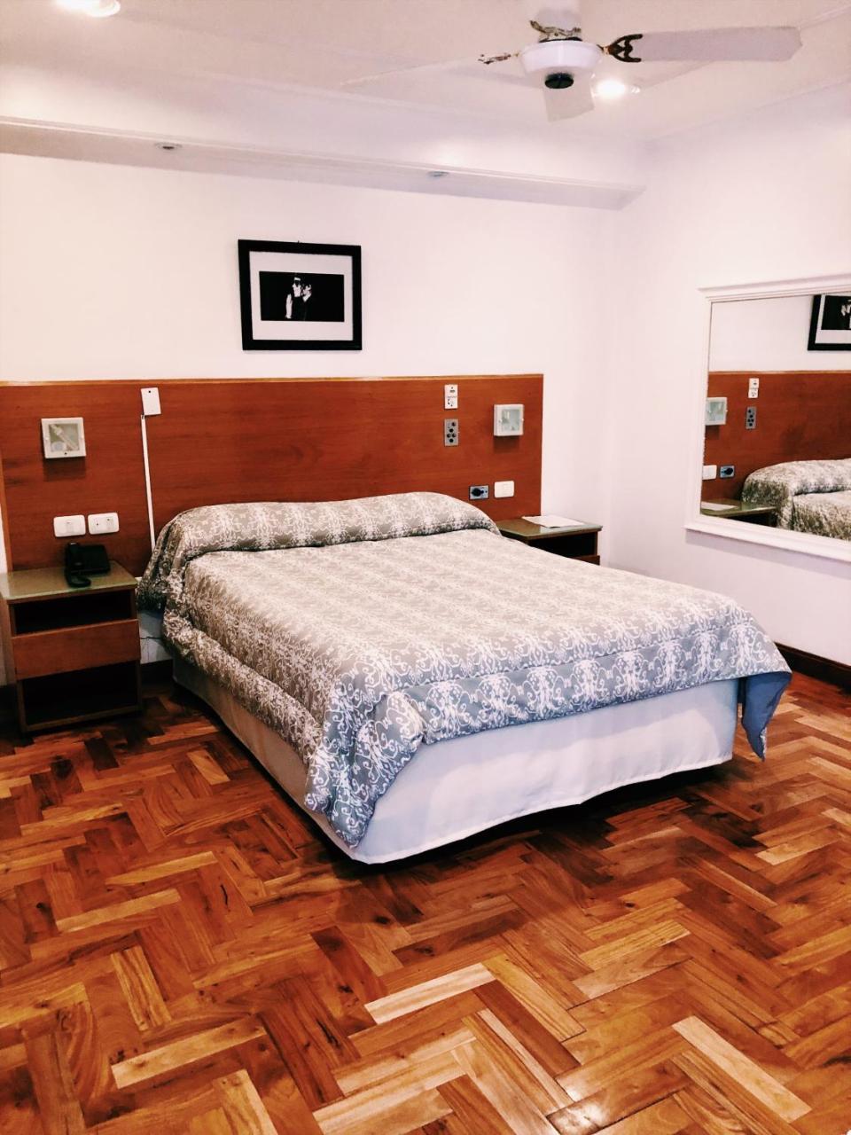 Hotel Petit Córdoba Zewnętrze zdjęcie